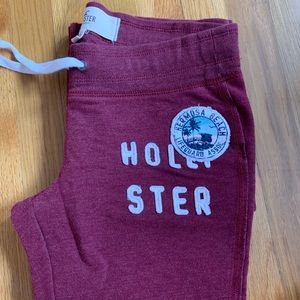 Maroon Hollister sweatpants Women’s Medium